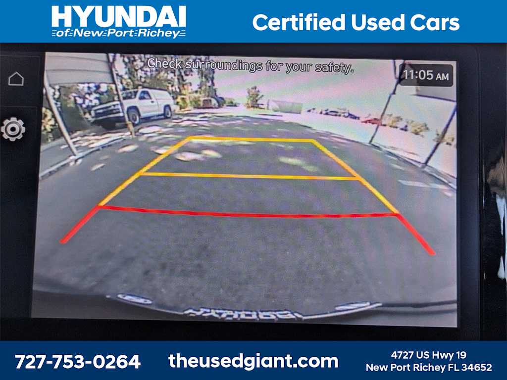 Thumbnail: 2023 Hyundai Venue - 20