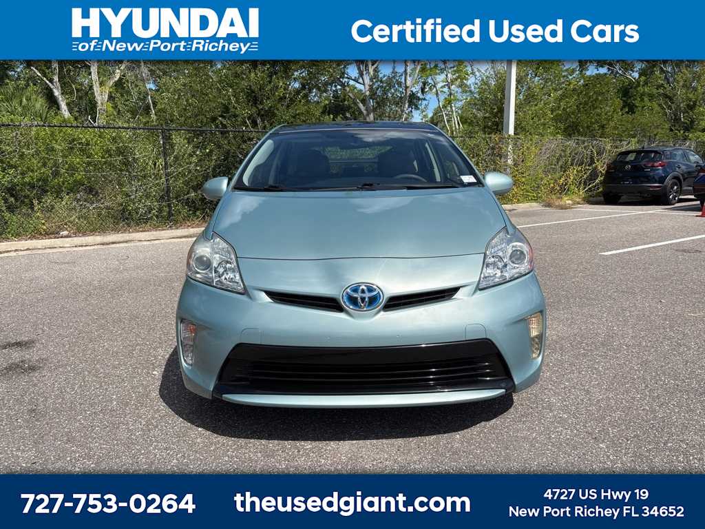 Thumbnail: 2015 Toyota Prius - 8