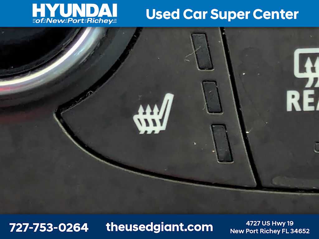 Thumbnail: 2018 Chevrolet Traverse - 29