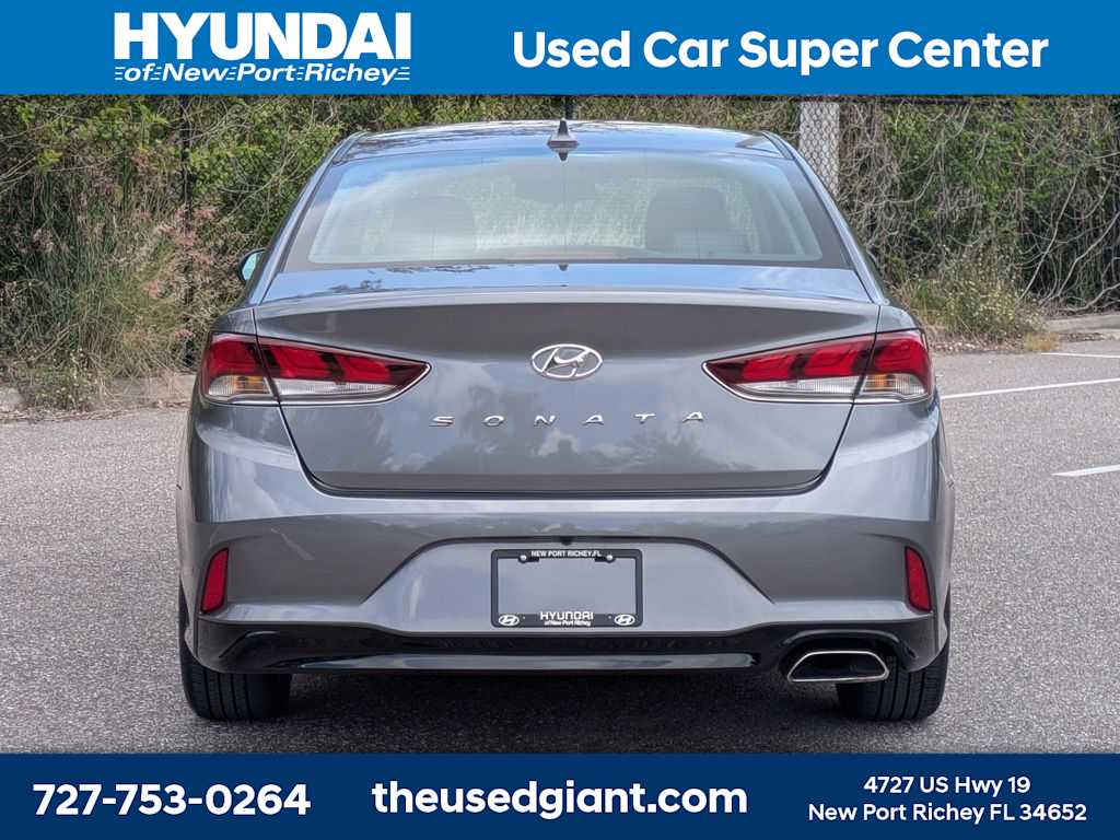 Thumbnail: 2019 Hyundai Sonata - 4