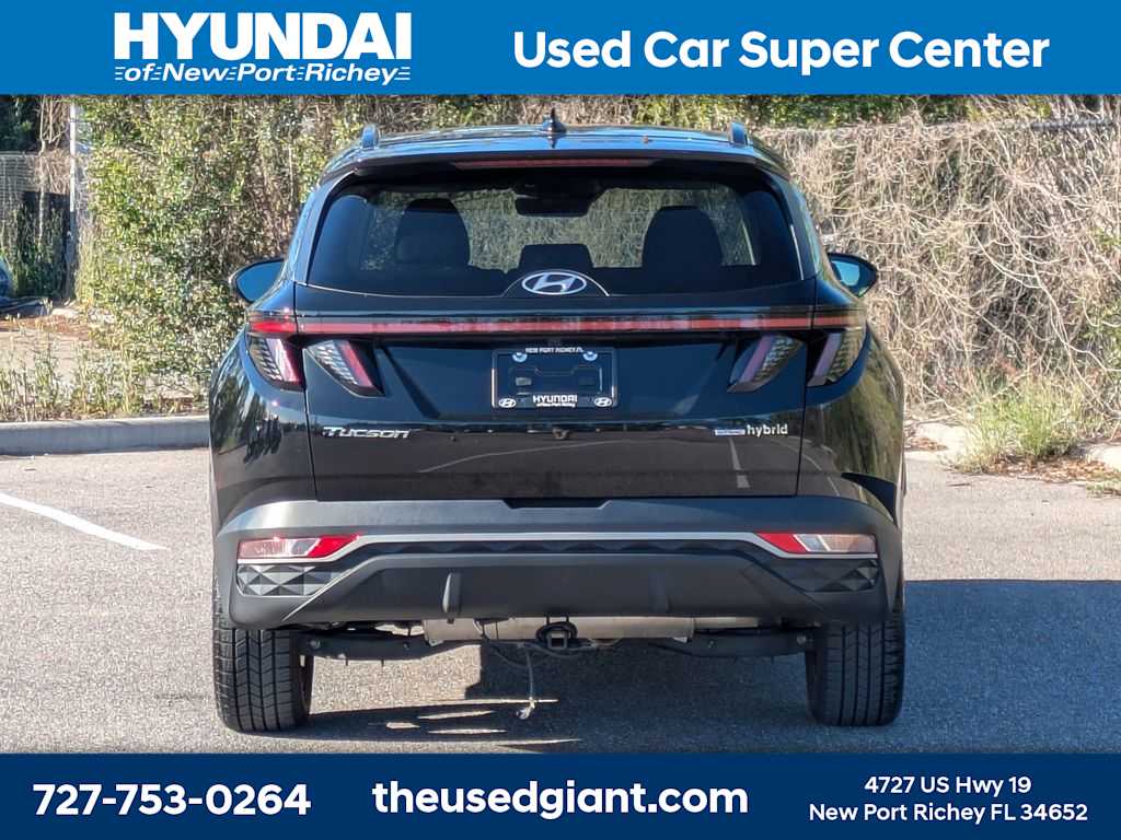 Thumbnail: 2022 Hyundai Tucson - 4