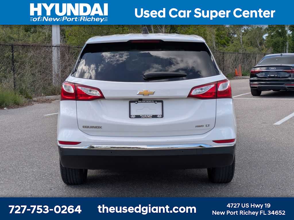 Thumbnail: 2021 Chevrolet Equinox - 4