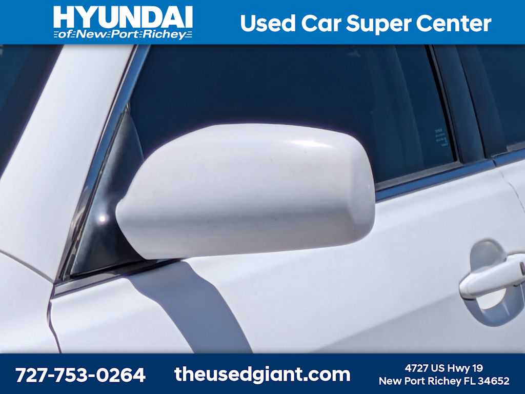 Thumbnail: 2011 Toyota Camry - 11