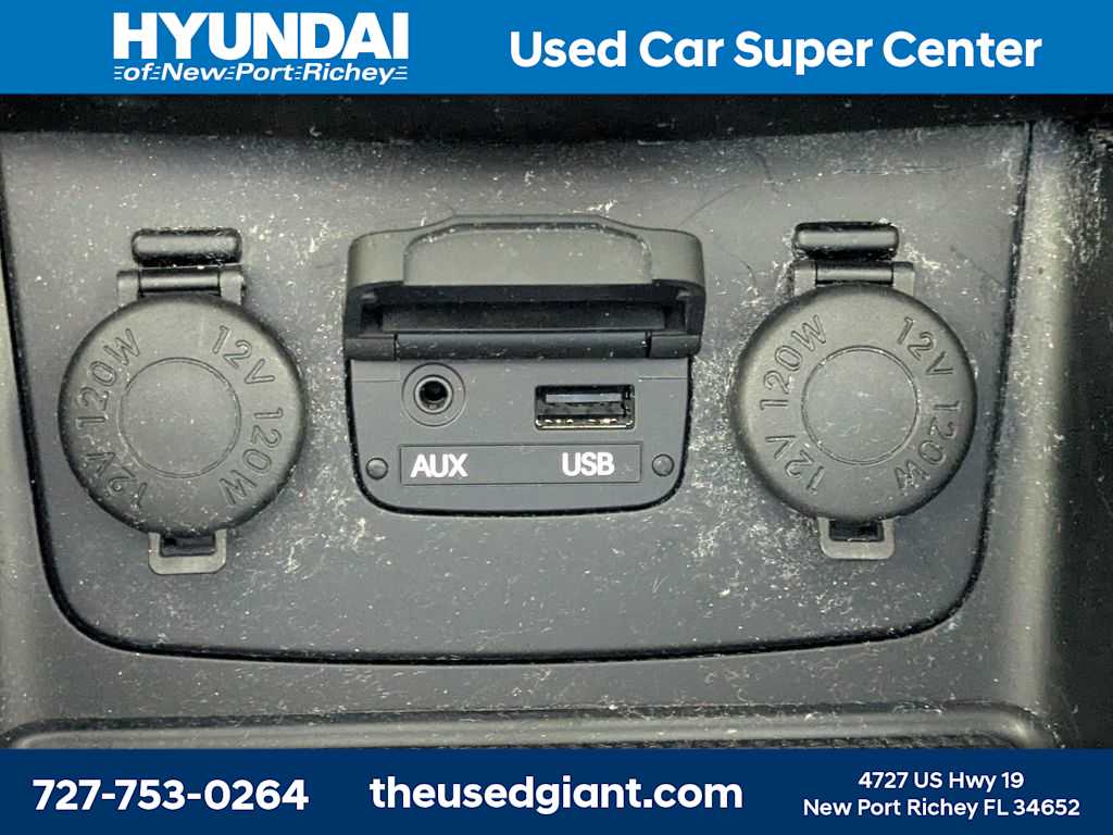 Thumbnail: 2014 Hyundai Sonata - 21