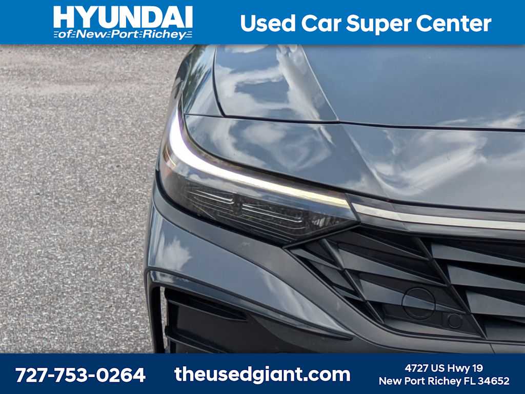 Thumbnail: 2024 Hyundai Elantra - 9
