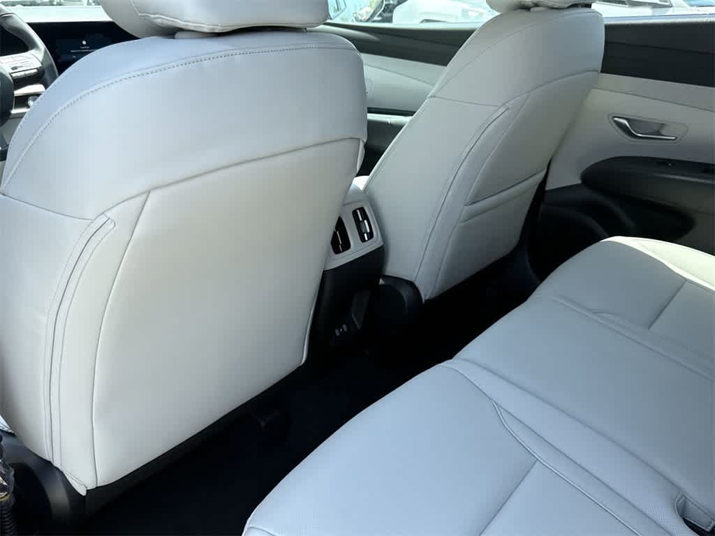 2025 Hyundai Tucson SEL Convenience 17