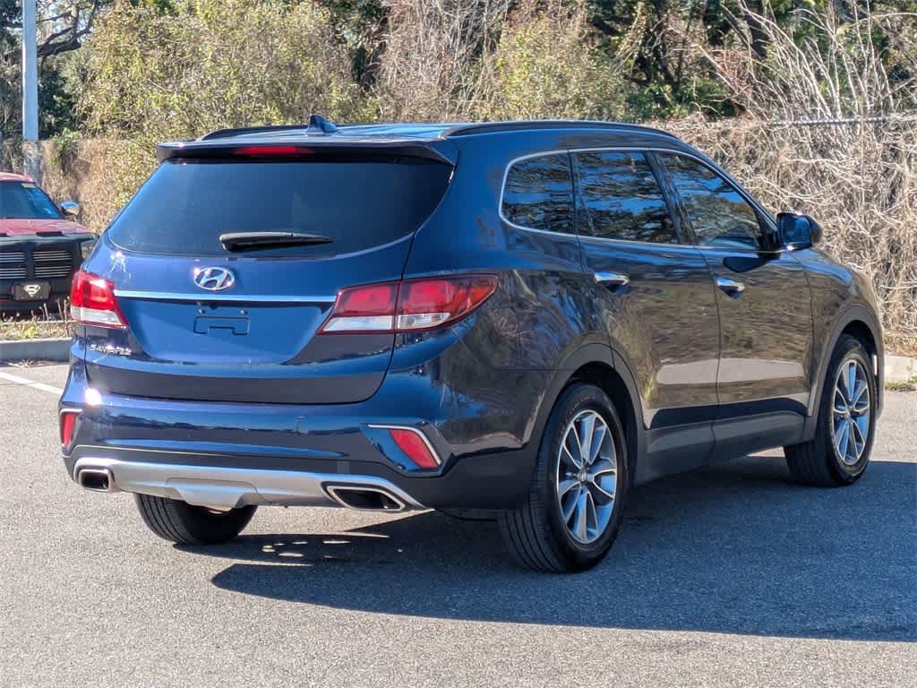 Thumbnail: 2017 Hyundai Santa Fe - 5