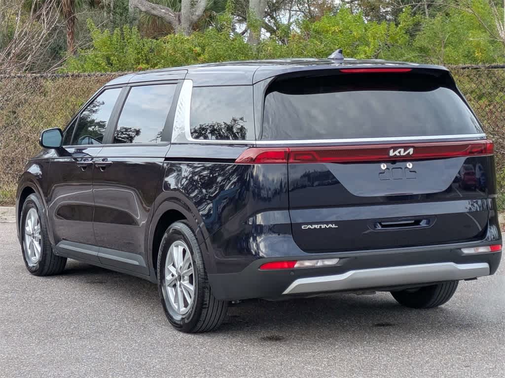 Thumbnail: 2024 Kia Carnival - 3