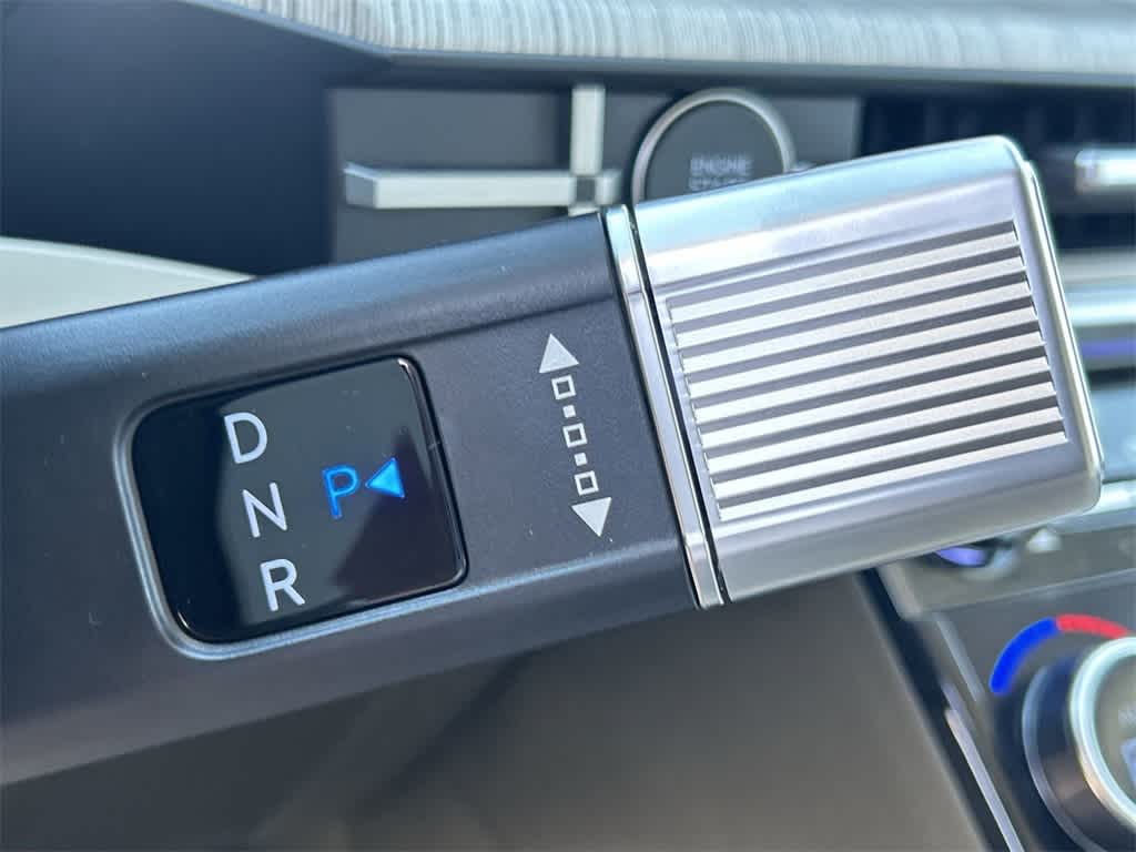 Thumbnail: 2025 Hyundai Santa Fe - 32