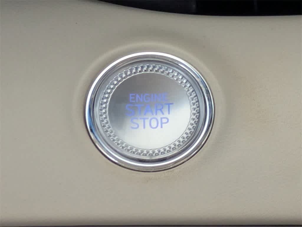 Thumbnail: 2022 Genesis GV70 - 43