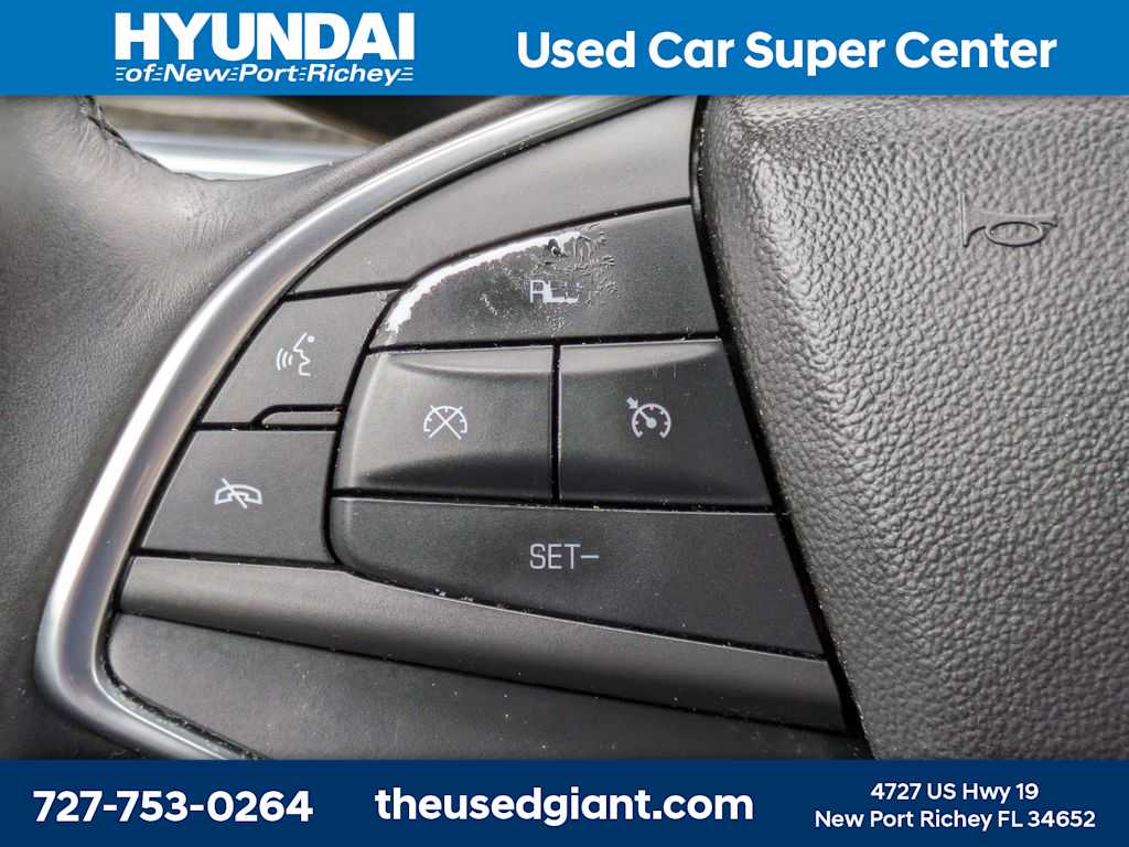 Thumbnail: 2018 Cadillac XT5 - 31