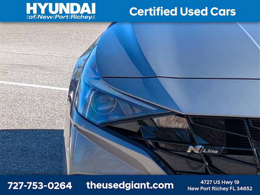 Thumbnail: 2022 Hyundai Elantra - 9