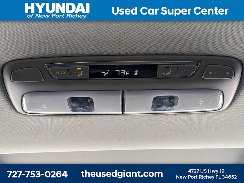 Thumbnail: 2021 Kia Telluride - 22