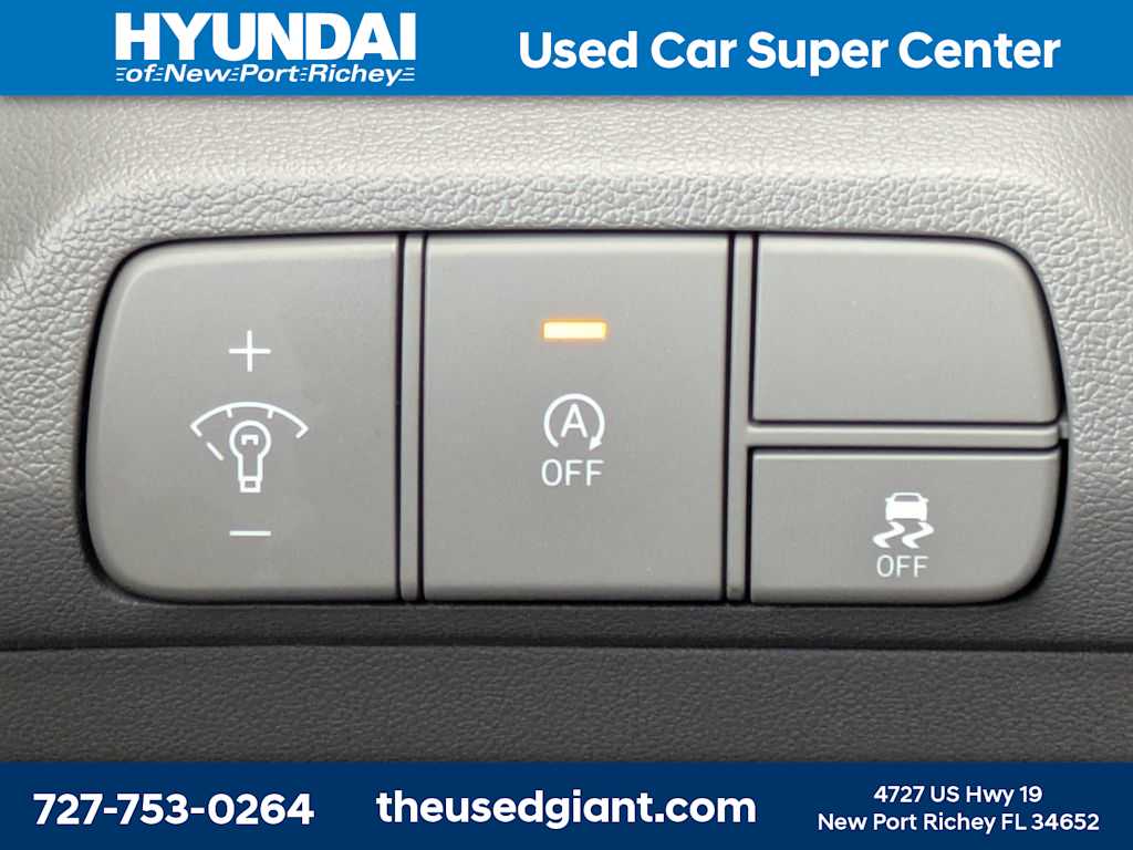 Thumbnail: 2025 Hyundai Elantra - 23