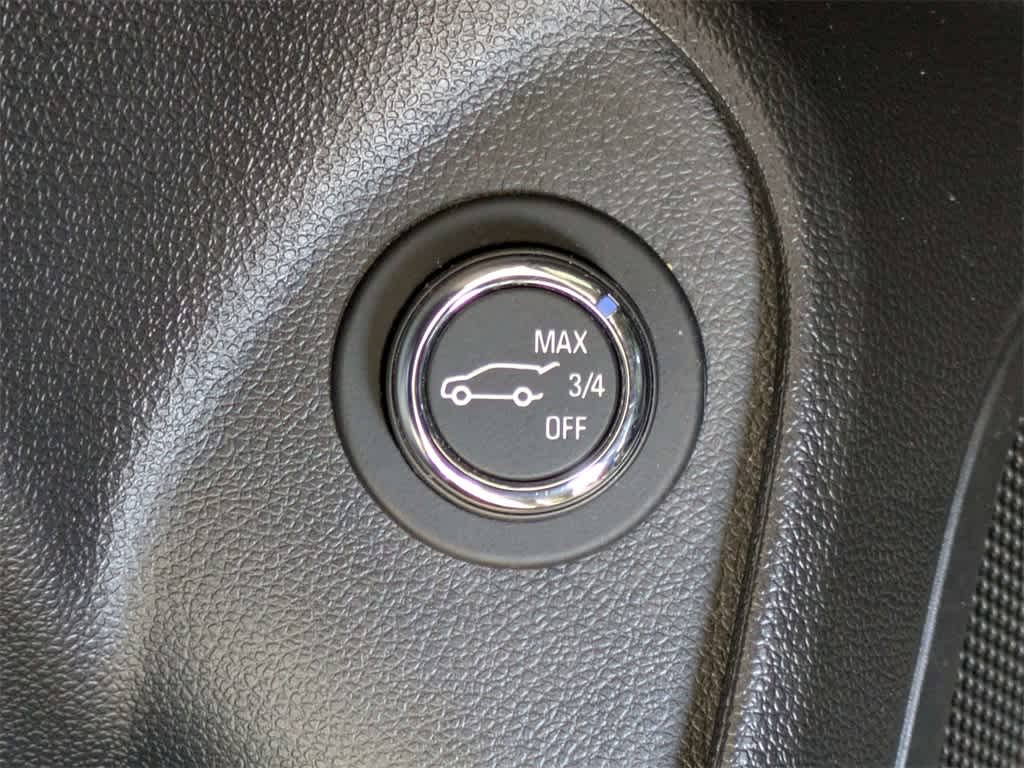 Thumbnail: 2022 Buick Encore GX - 31