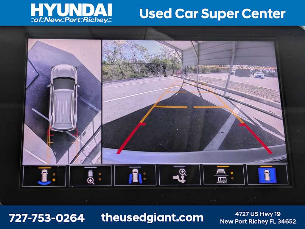 Thumbnail: 2022 Chevrolet Equinox - 28