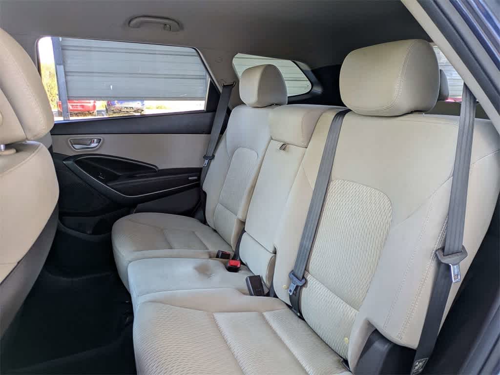 Thumbnail: 2017 Hyundai Santa Fe - 16