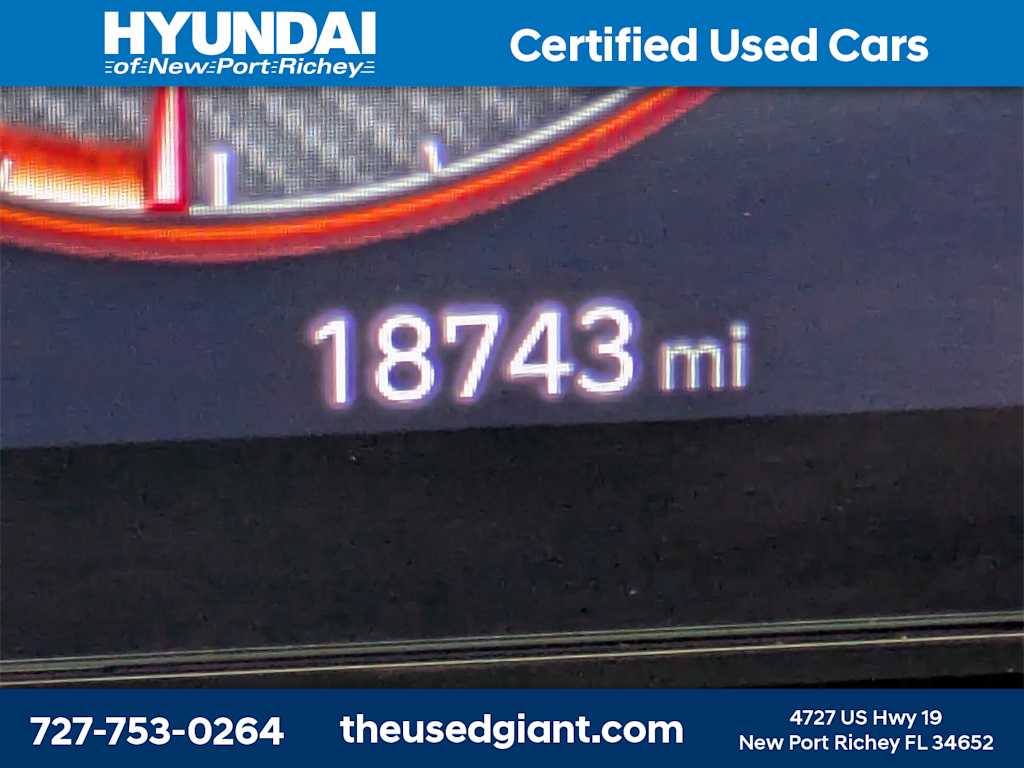 Thumbnail: 2023 Hyundai Santa Cruz - 32