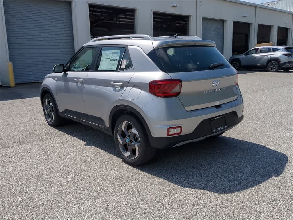 Thumbnail: 2026 Hyundai Venue - 4