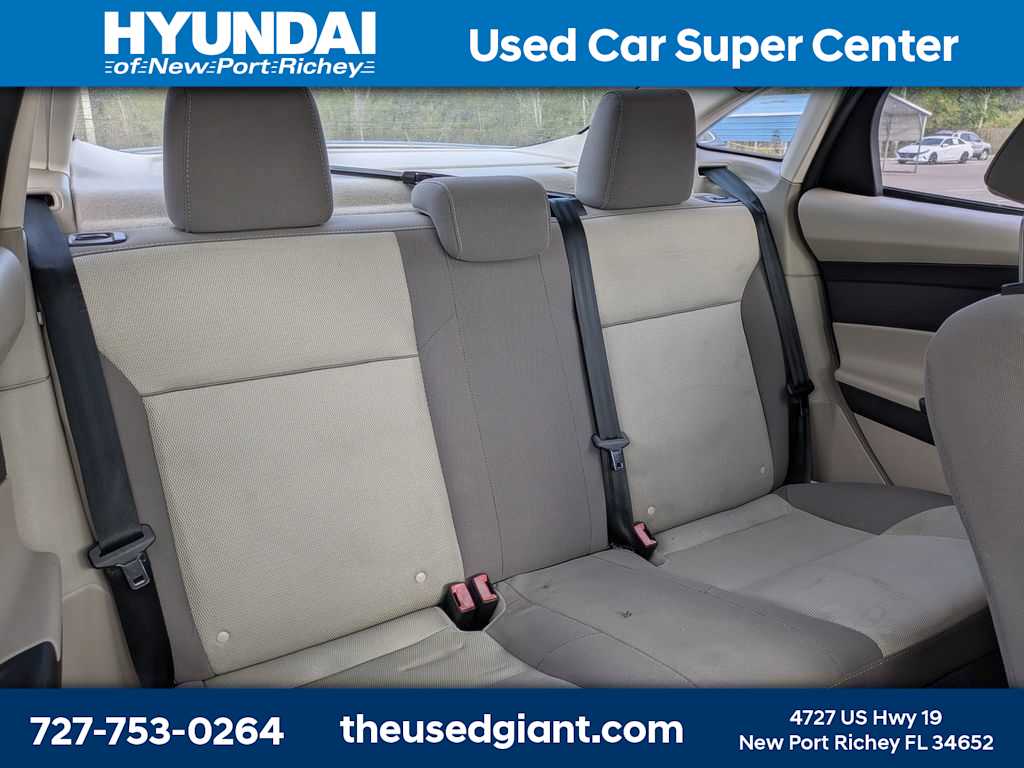 Thumbnail: 2014 Ford Focus - 9