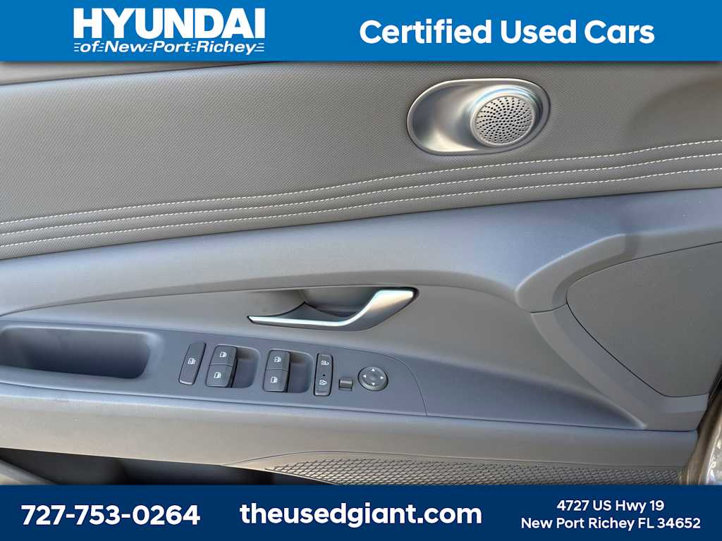Thumbnail: 2023 Hyundai Elantra - 9