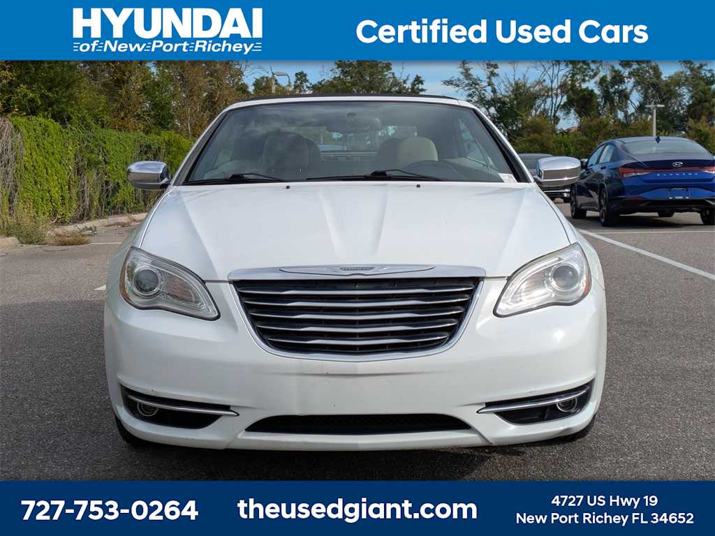 Thumbnail: 2011 Chrysler 200 - 8
