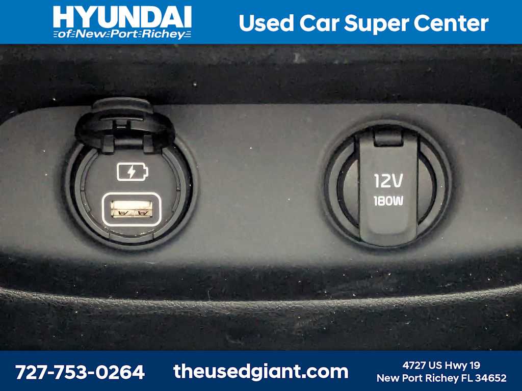 Thumbnail: 2020 Kia Sorento - 18