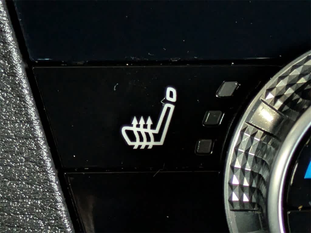 Thumbnail: 2022 Mitsubishi Outlander - 29