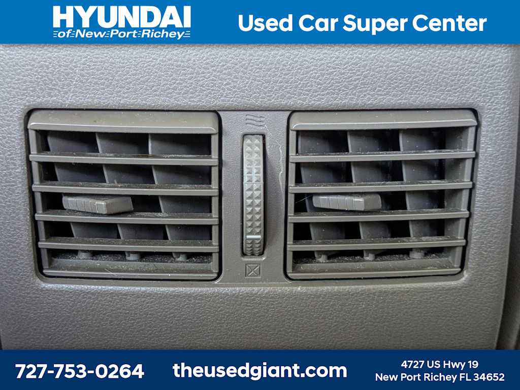Thumbnail: 2010 Nissan Altima - 15