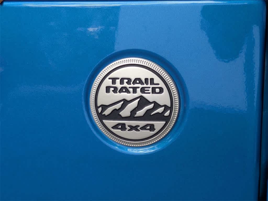 Thumbnail: 2022 Jeep Wrangler - 14