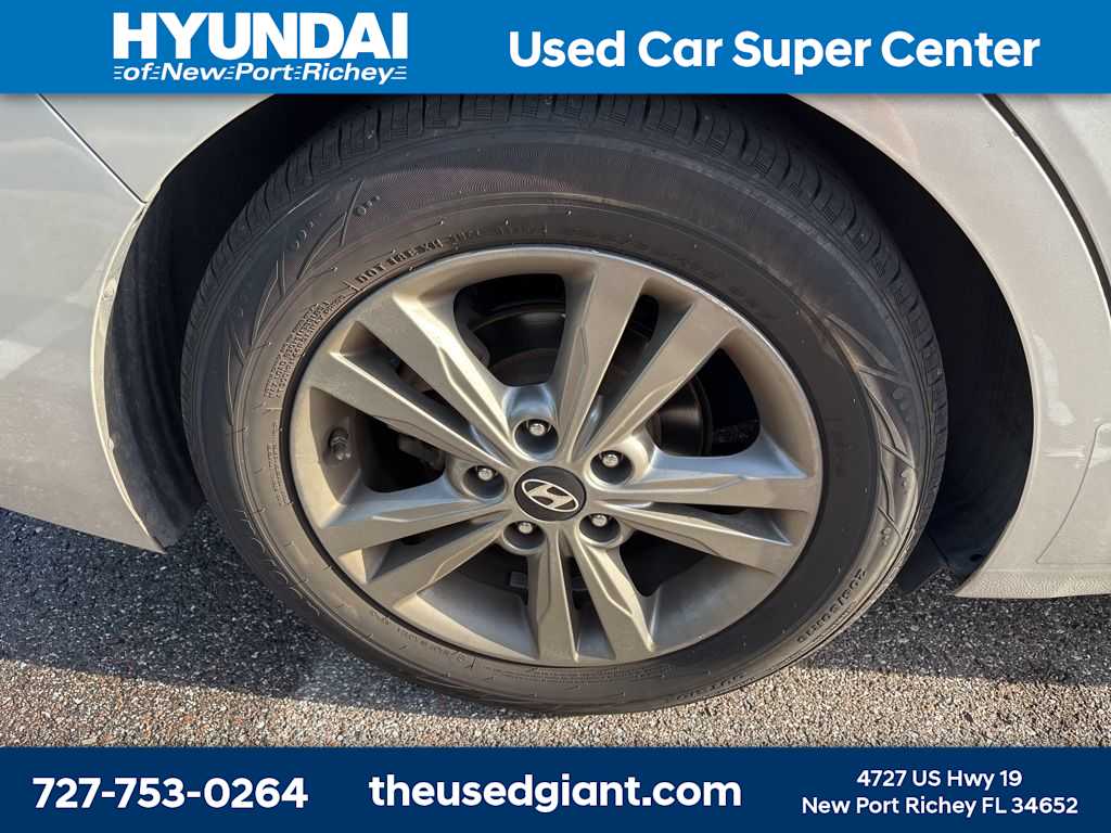 Thumbnail: 2018 Hyundai Elantra - 5