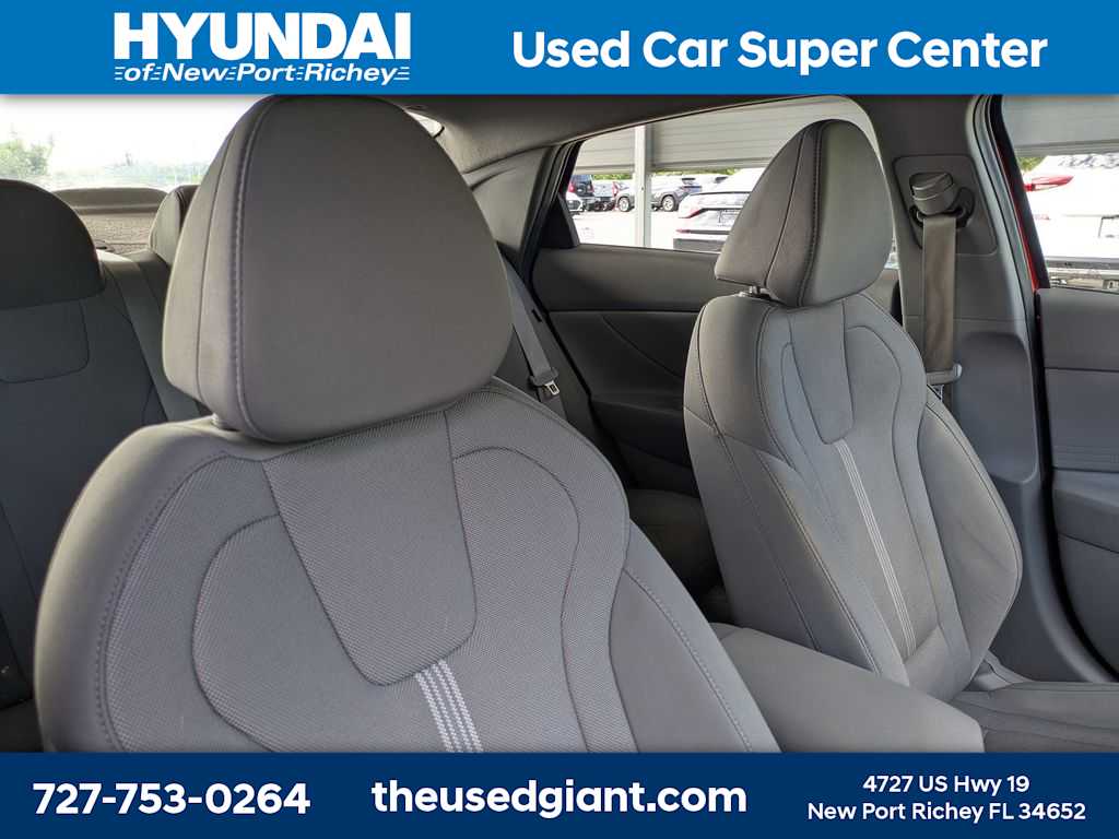 Thumbnail: 2024 Hyundai Elantra - 6