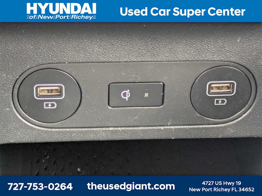 Thumbnail: 2022 Hyundai Ioniq 5 - 29