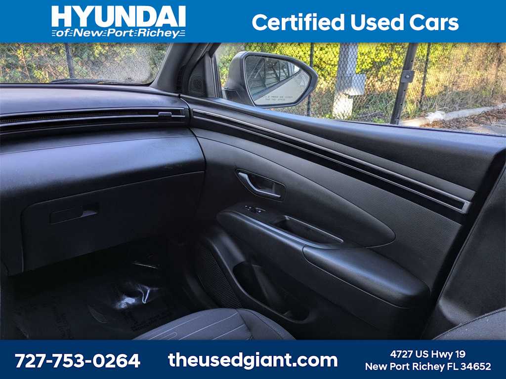 Thumbnail: 2023 Hyundai Santa Cruz - 18