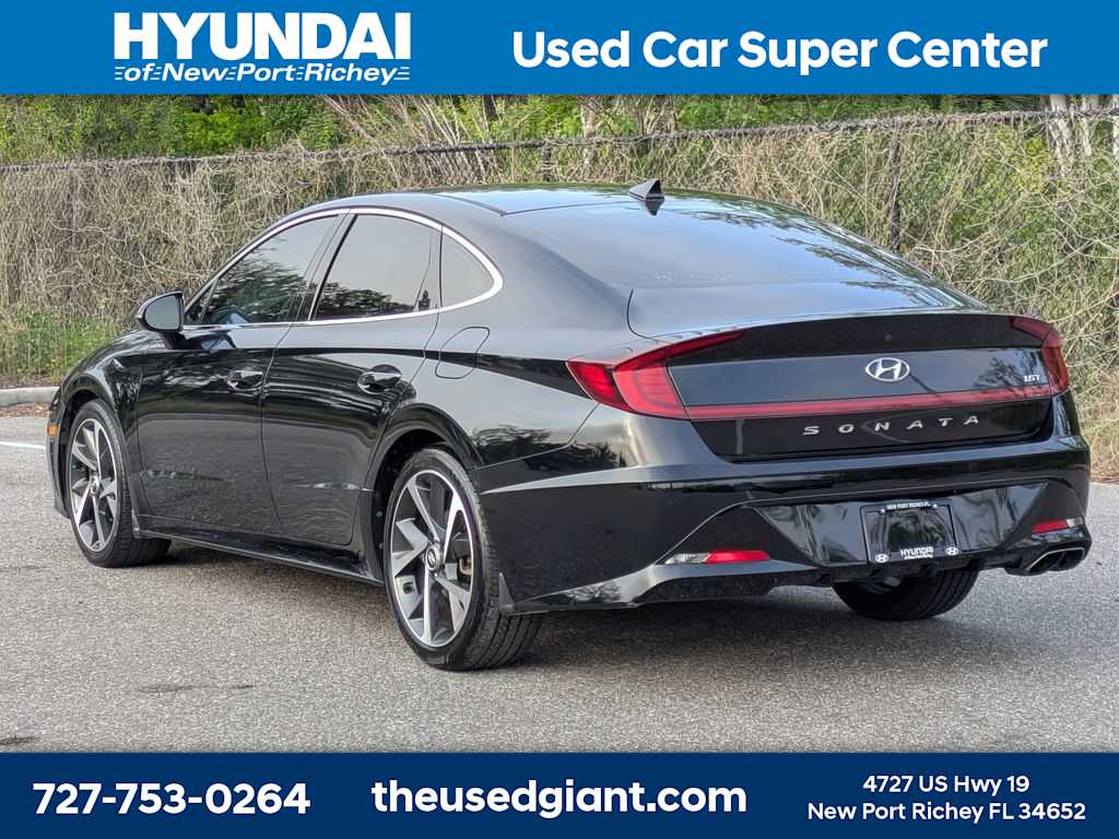 Thumbnail: 2021 Hyundai Sonata - 3