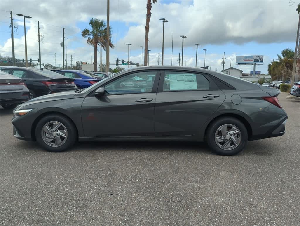 Thumbnail: 2025 Hyundai Elantra - 2