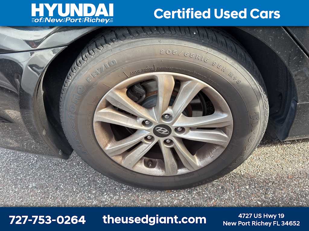 Thumbnail: 2013 Hyundai Sonata - 5