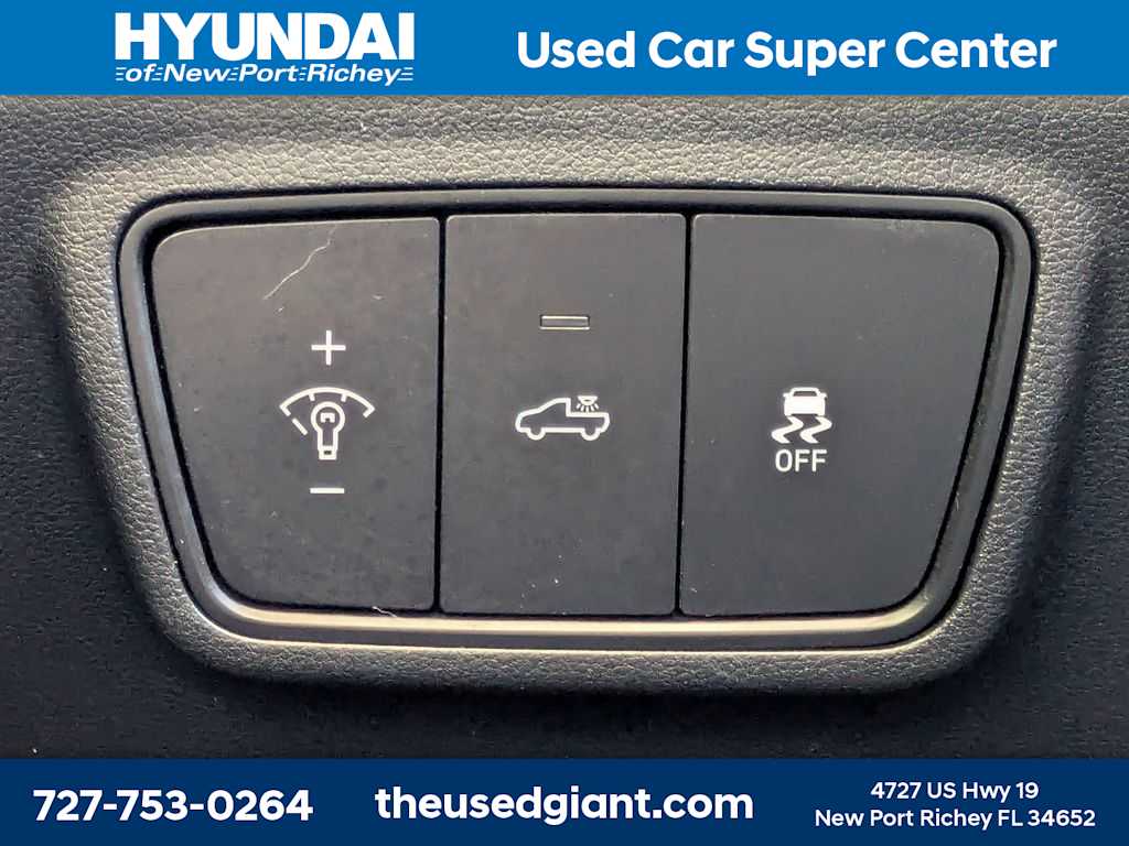 Thumbnail: 2023 Hyundai Santa Cruz - 28