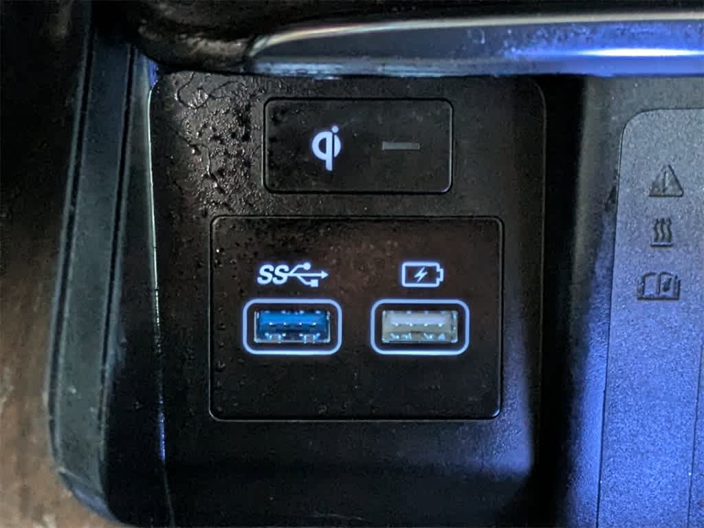 Thumbnail: 2021 Genesis GV80 - 31