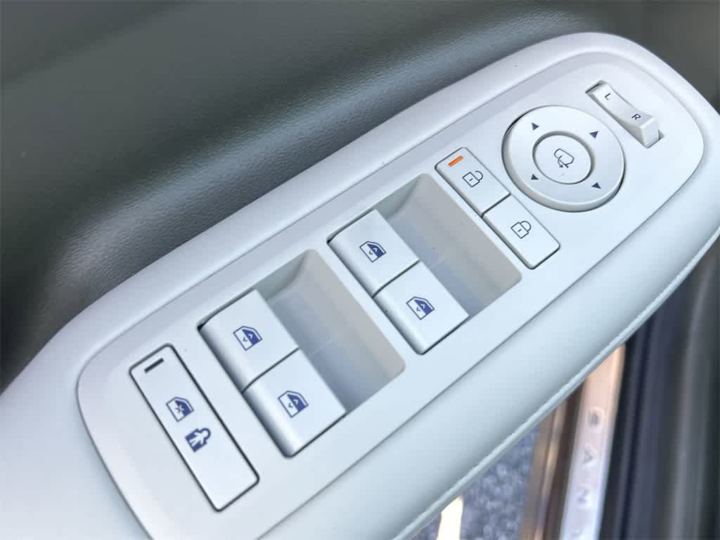 Thumbnail: 2025 Hyundai Santa Fe - 16