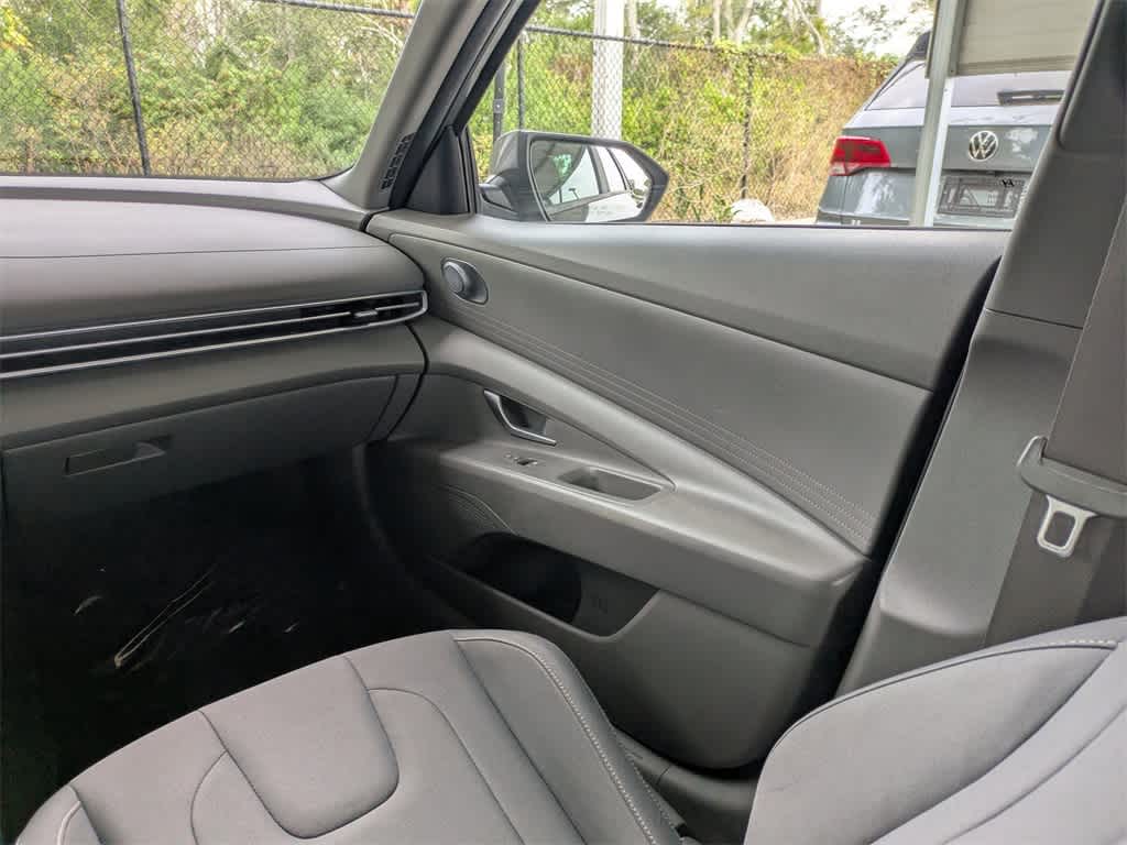 Thumbnail: 2023 Hyundai Elantra - 16