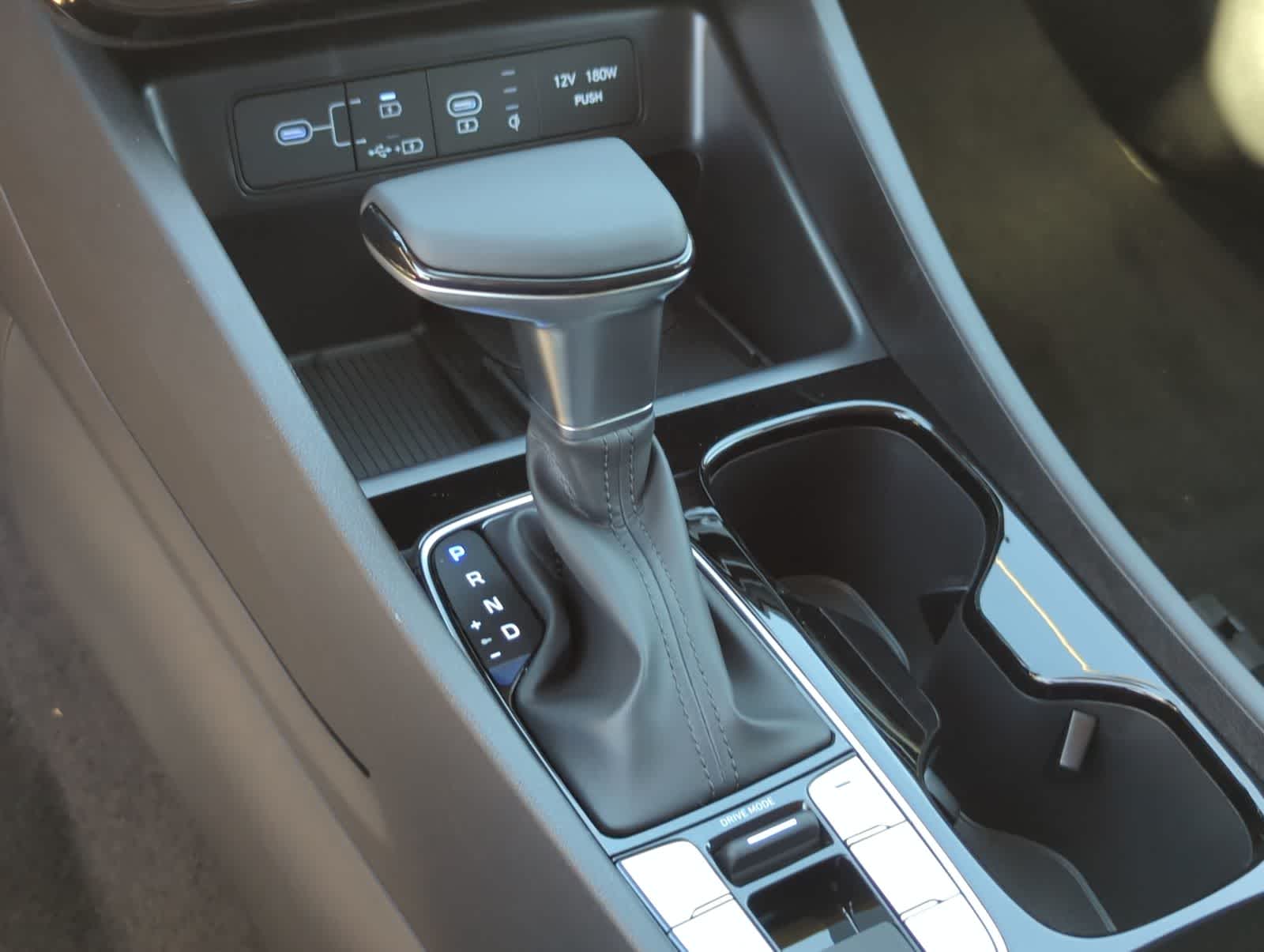 2025 Hyundai Tucson SEL Convenience 32
