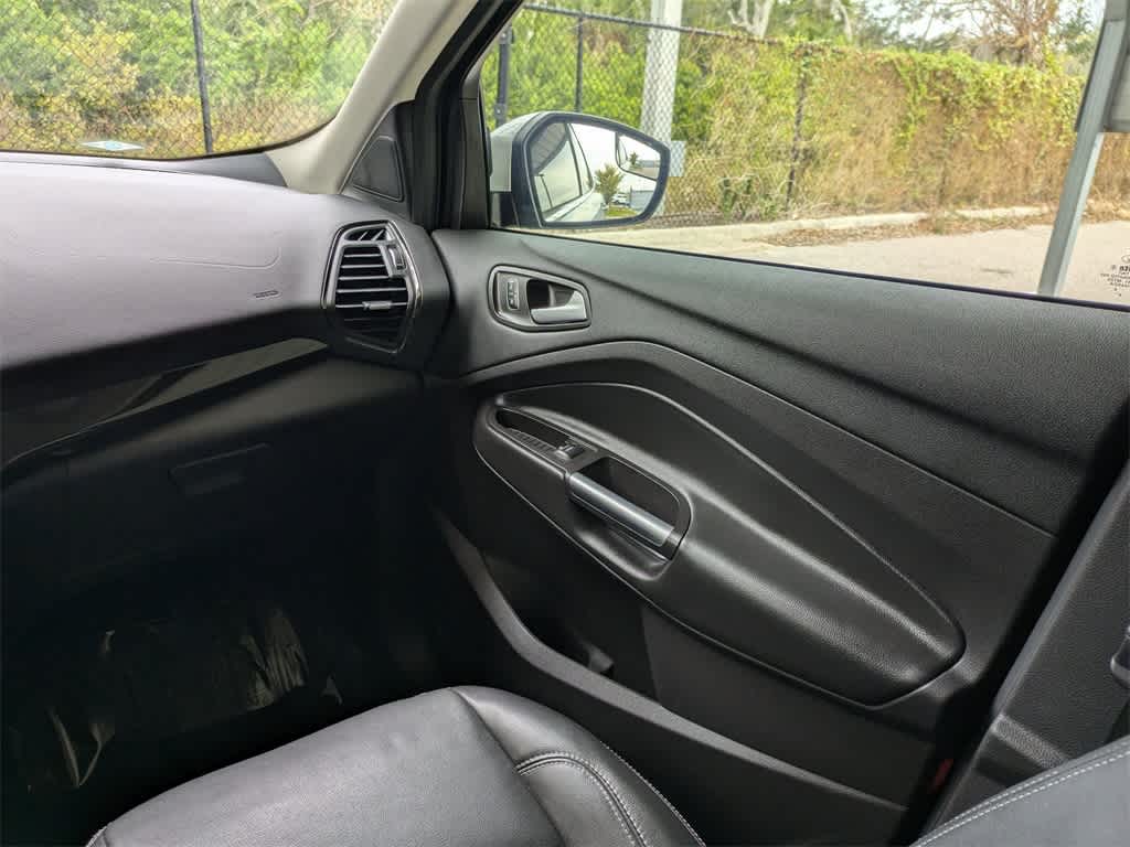 Thumbnail: 2018 Ford Escape - 20