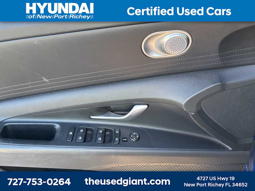 2022 Hyundai Elantra SEL 9