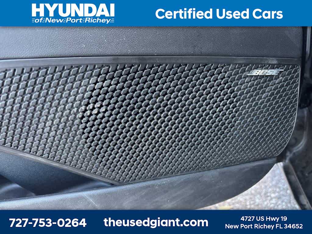 Thumbnail: 2022 Hyundai Elantra - 11