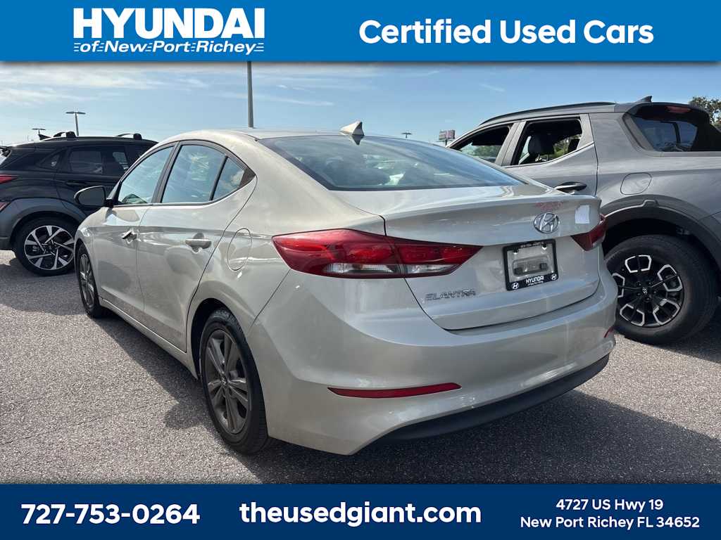 Thumbnail: 2017 Hyundai Elantra - 2