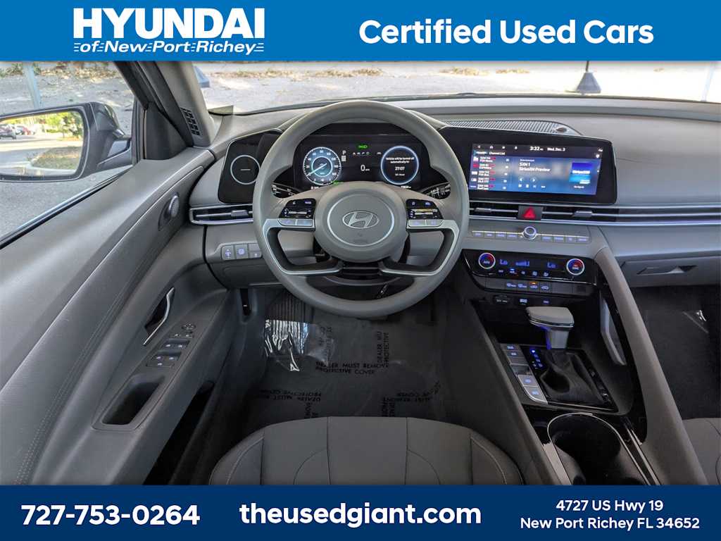 Thumbnail: 2024 Hyundai Elantra - 17