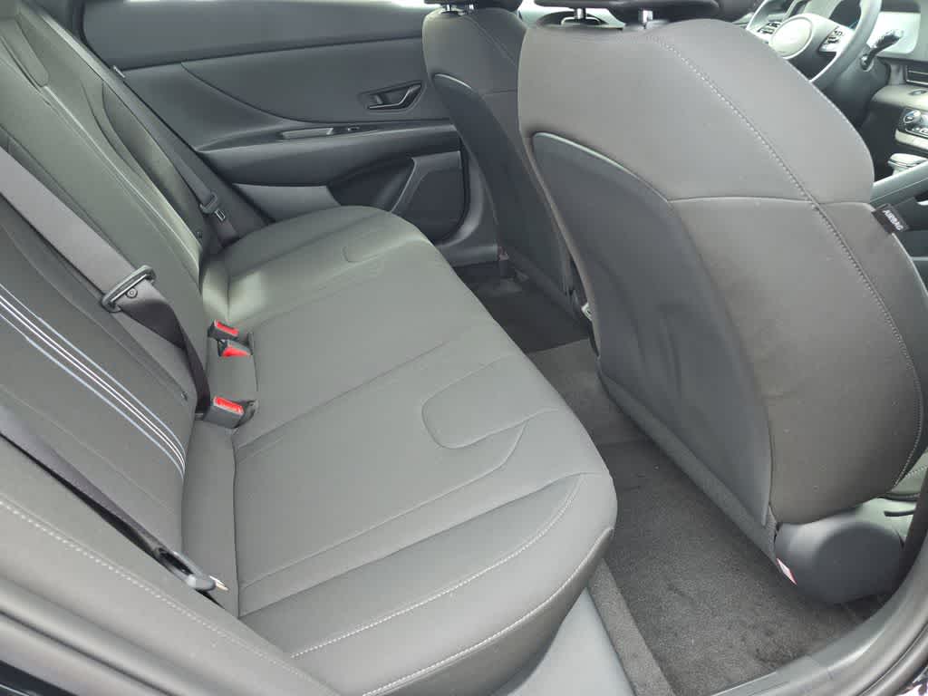 Thumbnail: 2026 Hyundai Elantra - 21