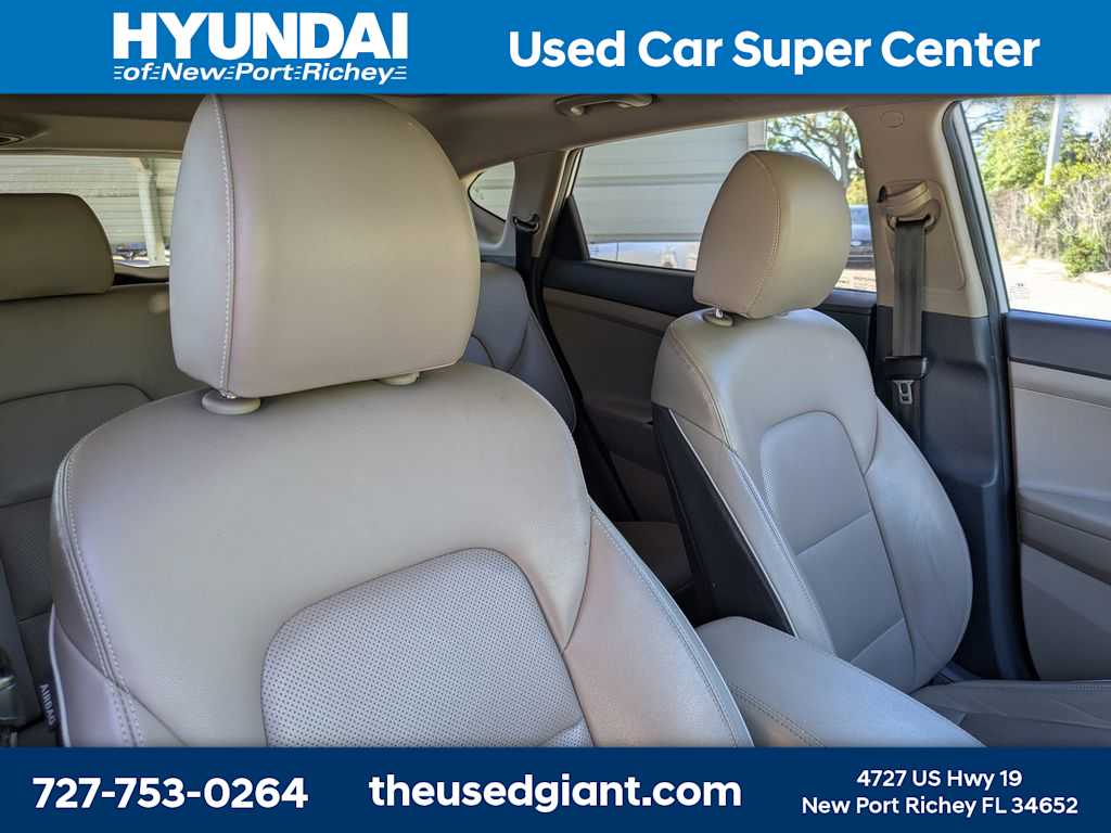 Thumbnail: 2021 Hyundai Tucson - 6