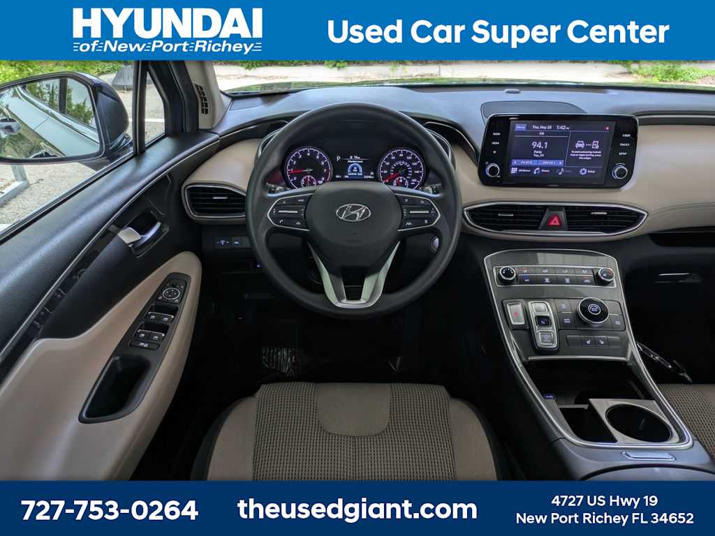 Thumbnail: 2022 Hyundai Santa Fe - 18